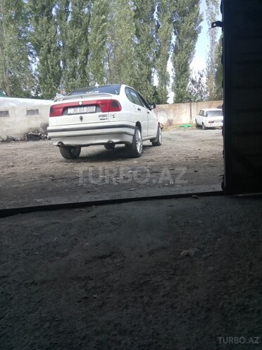 Volkswagen Polo 1995, 145,000 km - 1.8 l - Qəbələ