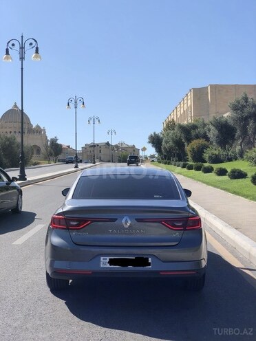 Renault  2016, 32,000 km - 2.5 l - Sumqayıt