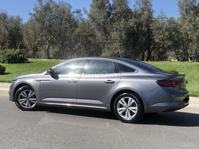 Renault  2016, 32,000 km - 2.5 l - Sumqayıt