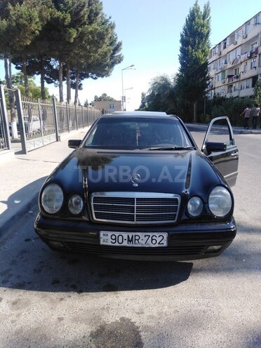 Mercedes E 300 1998, 452,574 km - 3.0 л - Bakı