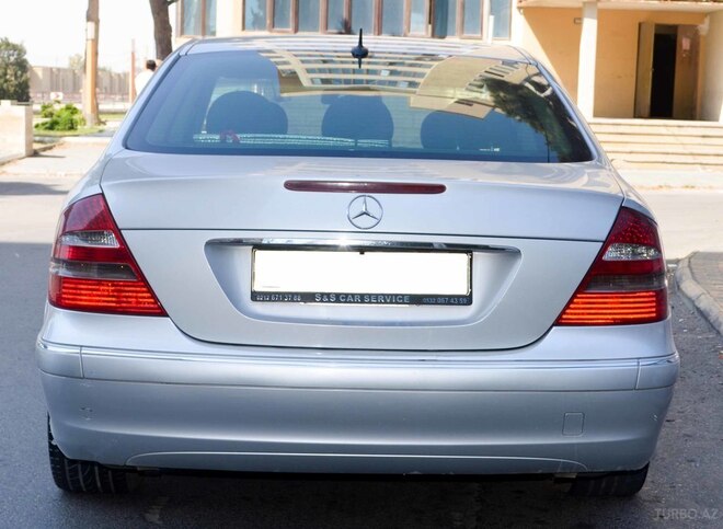 Mercedes E 270 2003, 375,105 km - 2.7 l - Bakı