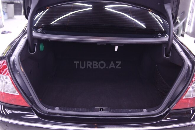 Mercedes E 220 2007, 249,000 km - 2.2 l - Bakı