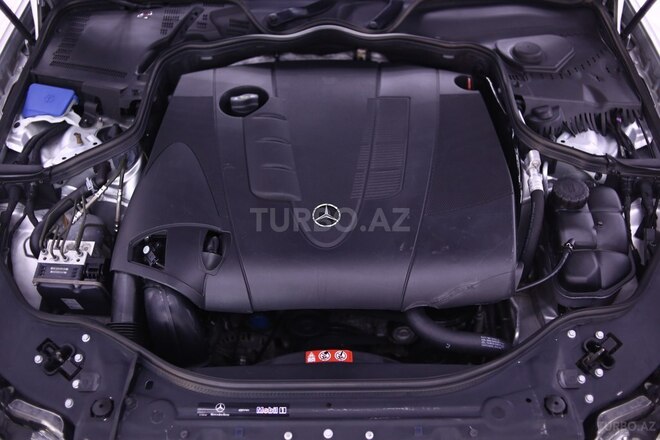 Mercedes E 220 2007, 249,000 km - 2.2 l - Bakı