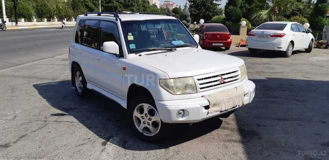 Mitsubishi Pajero io 1999, 199,999 km - 1.8 л - Bakı