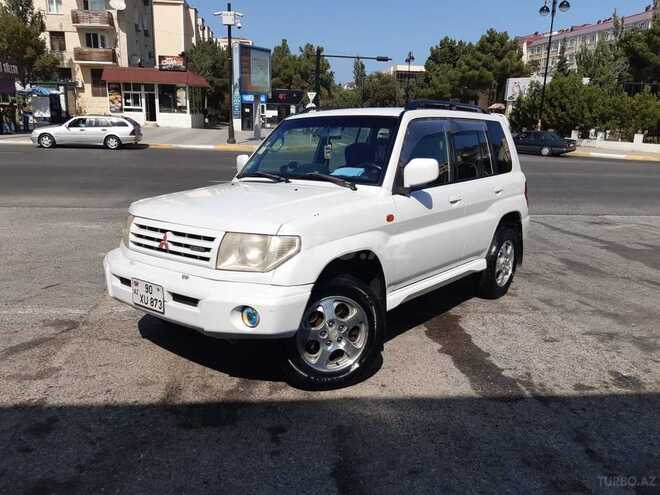 Mitsubishi Pajero io 1999, 199,999 km - 1.8 л - Bakı