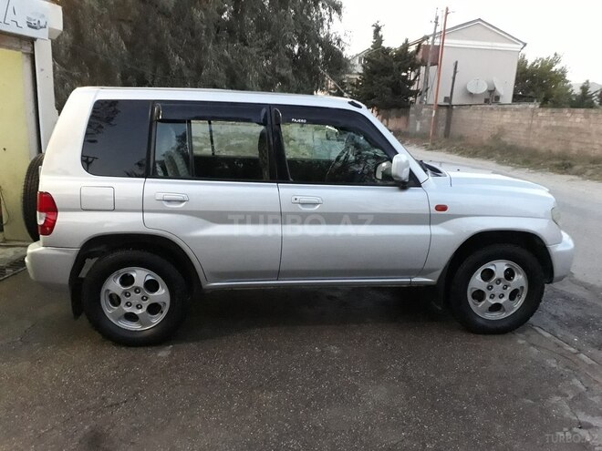 Mitsubishi Pajero io 2001, 156,900 km - 2.0 l - Bakı