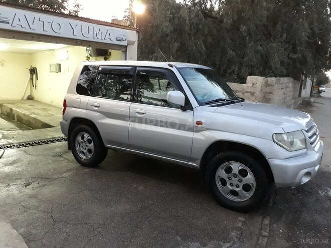 Mitsubishi Pajero io 2001, 156,900 km - 2.0 l - Bakı
