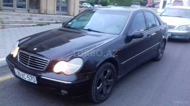 Mercedes C 320 2001, 230,000 km - 3.2 l - Bakı