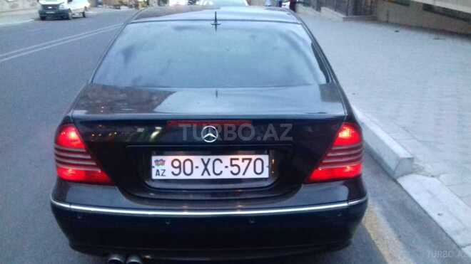 Mercedes C 320 2001, 230,000 km - 3.2 l - Bakı