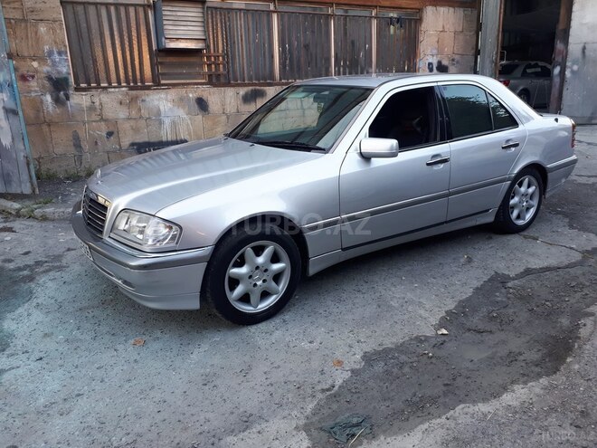 Mercedes C 200 1995, 245,600 km - 2.0 л - Şəki