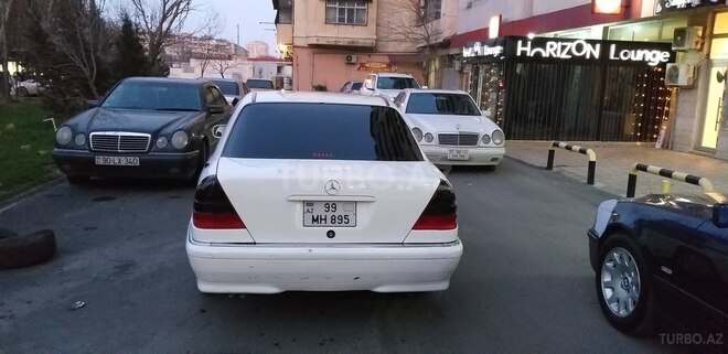 Mercedes C 220 1995, 166,350 km - 2.2 l - Göyçay