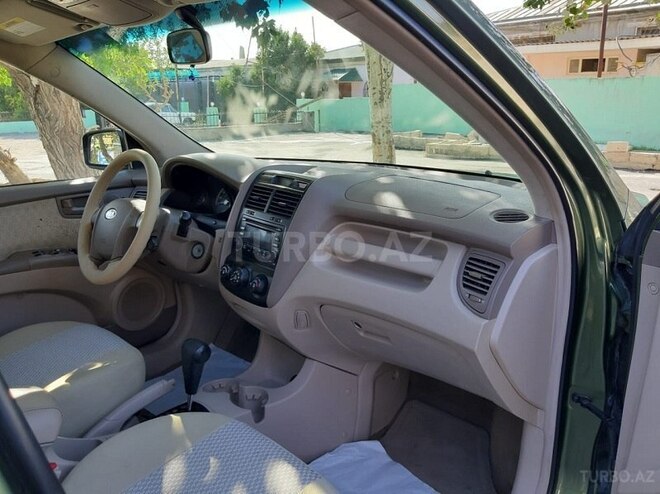 Kia Sportage 2007, 127,000 km - 2.0 l - Bakı