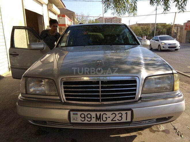 Mercedes C 220 1994, 380,000 km - 2.2 л - Bakı