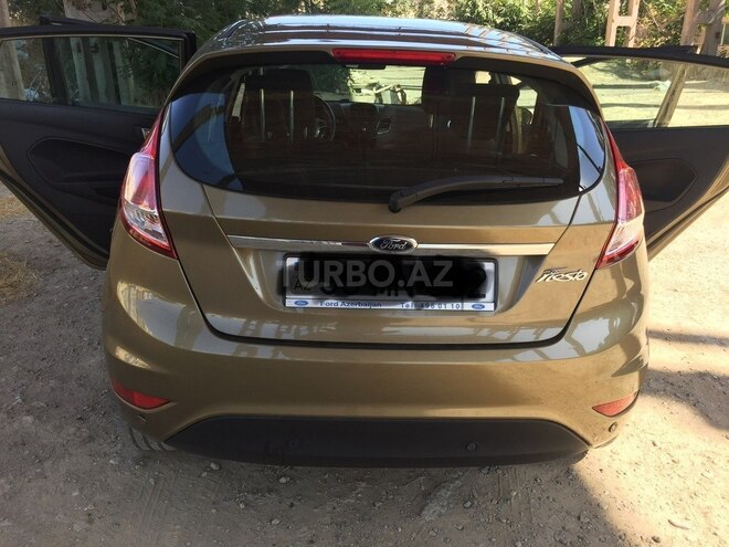 Ford Fiesta 2014, 53,000 km - 1.6 л - Bakı