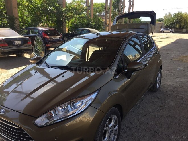 Ford Fiesta 2014, 53,000 km - 1.6 л - Bakı