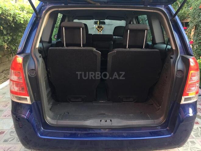 Opel Zafira 2009, 175,000 km - 1.6 l - Bakı