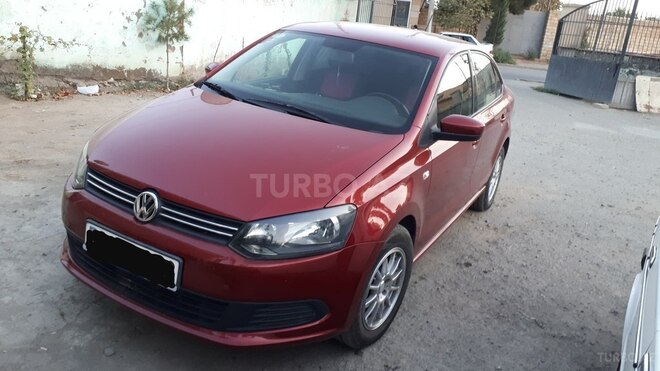 Volkswagen Polo 2013, 50,000 km - 1.6 л - Gəncə