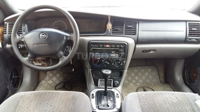 Opel Vectra 1996, 283,000 km - 1.6 l - Bakı