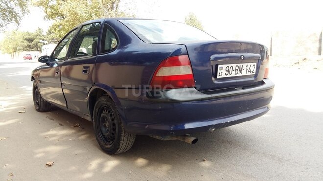 Opel Vectra 1996, 283,000 km - 1.6 l - Bakı