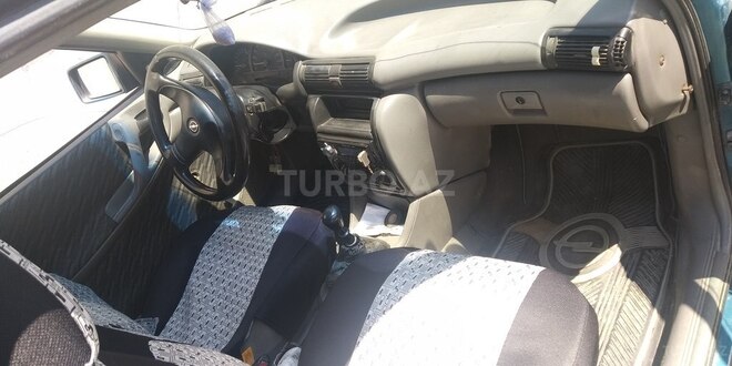Opel Astra 1992, 258,369 km - 1.6 l - Bakı