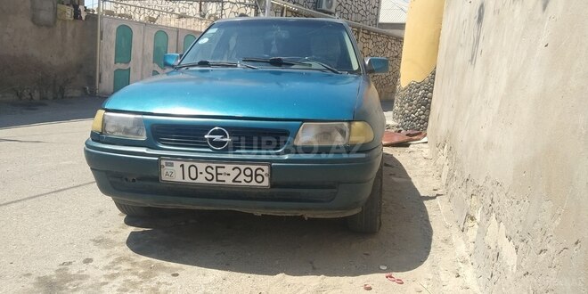 Opel Astra 1992, 258,369 km - 1.6 l - Bakı