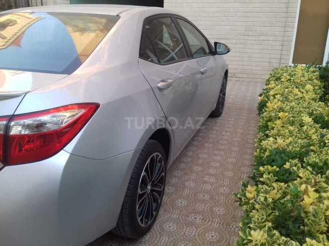 Toyota Corolla 2015, 110,000 km - 1.8 l - Bakı