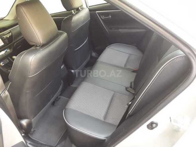 Toyota Corolla 2015, 110,000 km - 1.8 l - Bakı