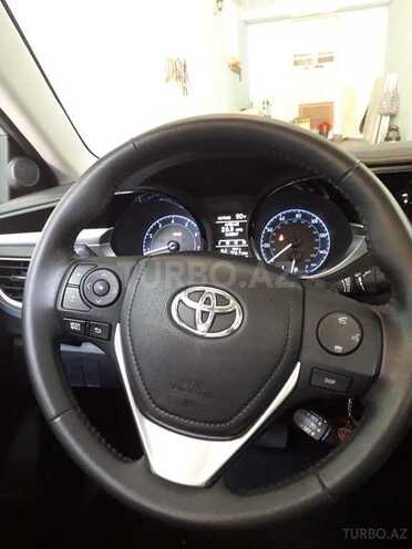 Toyota Corolla 2015, 110,000 km - 1.8 l - Bakı