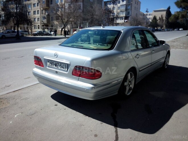 Mercedes E 270 1999, 325,000 km - 2.7 l - Bakı