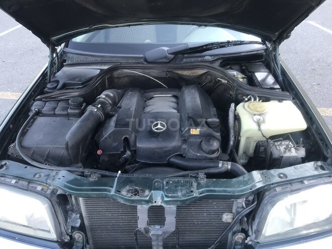 Mercedes C 240 1999, 431,203 km - 2.6 л - Bakı