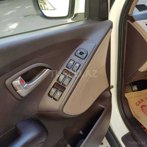 Hyundai ix35 2013, 61,000 km - 2.0 l - Bakı