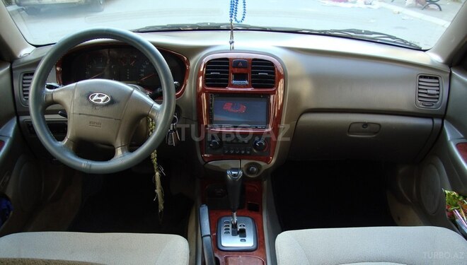 Hyundai Sonata 2004, 294,000 km - 2.0 l - Bakı