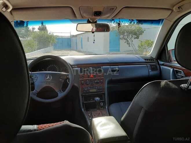 Mercedes E 200 1999, 350,000 km - 2.0 l - Bakı