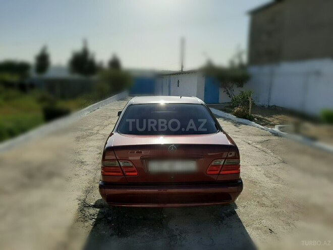 Mercedes E 200 1999, 350,000 km - 2.0 l - Bakı
