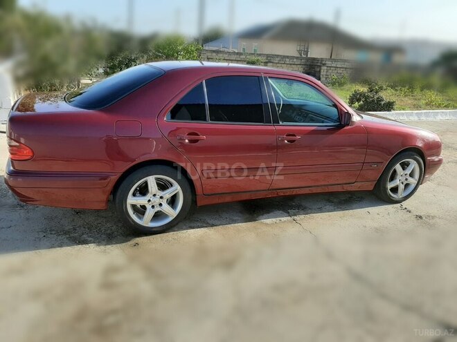 Mercedes E 200 1999, 350,000 km - 2.0 l - Bakı