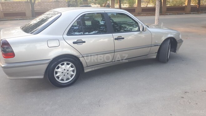 Mercedes C 240 1997, 368,900 km - 2.4 l - Xaçmaz