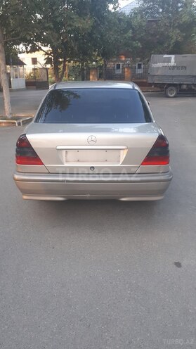 Mercedes C 240 1997, 368,900 km - 2.4 l - Xaçmaz