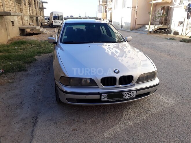 BMW 528 2000, 334,000 km - 2.8 l - Bakı
