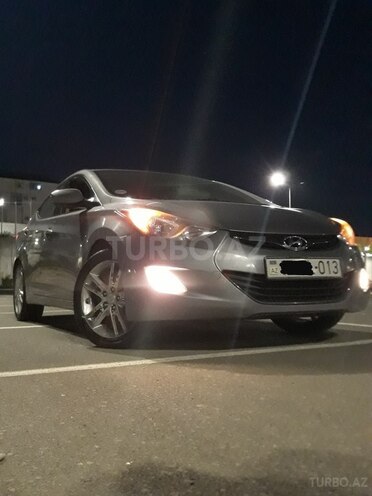 Hyundai Elantra 2011, 201,600 km - 1.8 л - Bakı