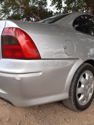 Opel Vectra 1999, 420,000 km - 1.8 l - Qazax