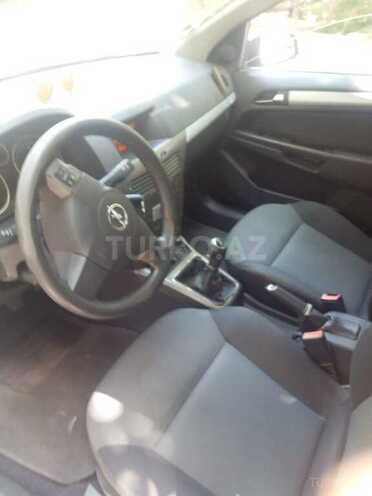 Opel Astra 2006, 180,000 km - 1.6 l - Bakı