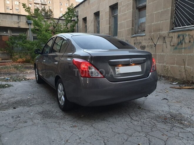 Nissan Sunny 2013, 180,000 km - 1.5 l - Bakı