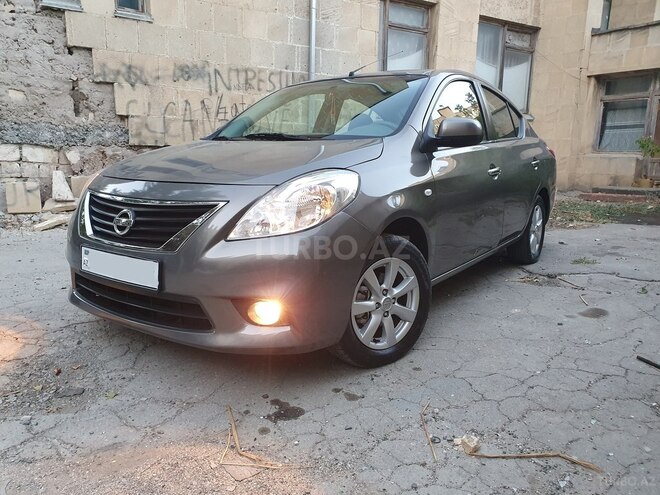 Nissan Sunny 2013, 180,000 km - 1.5 l - Bakı