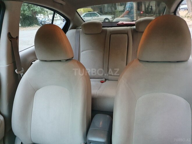 Nissan Sunny 2013, 180,000 km - 1.5 l - Bakı