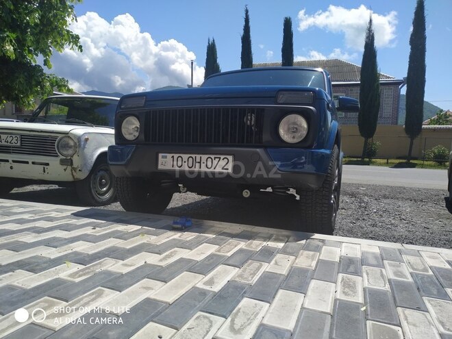 LADA (VAZ) Niva 2015, 70,000 km - 1.7 l - Zaqatala
