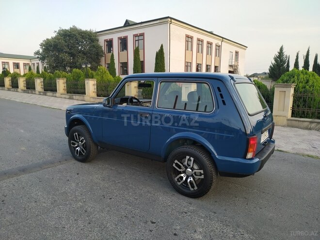 LADA (VAZ) Niva 2015, 70,000 km - 1.7 l - Zaqatala