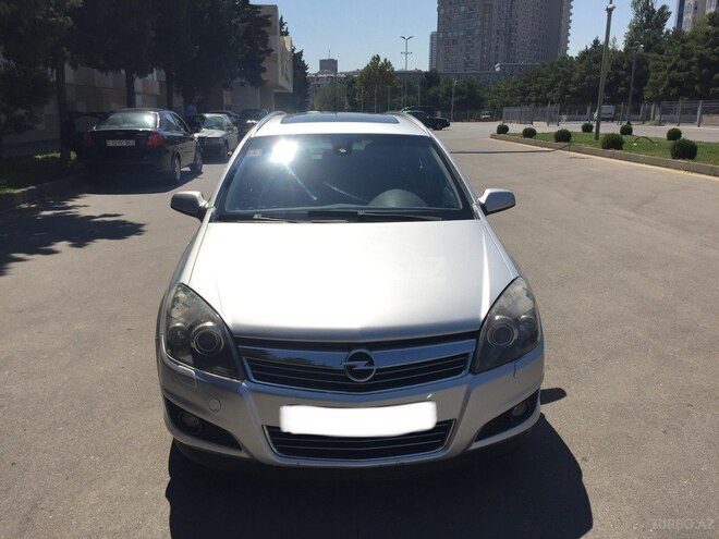 Opel Astra 2009, 200,000 km - 1.9 l - Bakı