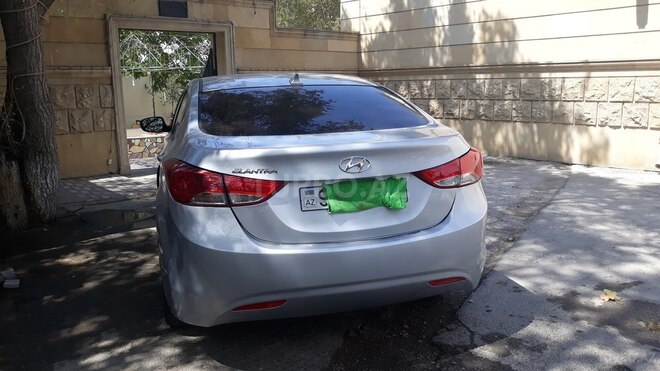 Hyundai Elantra 2012, 110,000 km - 1.8 l - Bakı