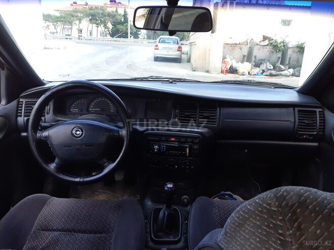 Opel Vectra 1998, 250,000 km - 2.0 l - Bakı