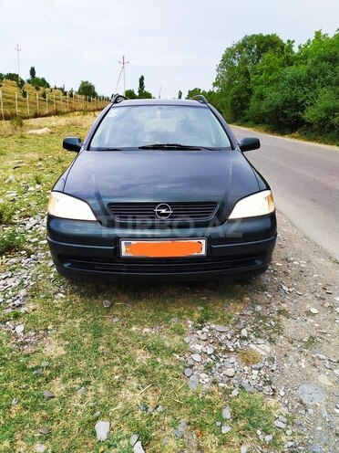 Opel Astra 2000, 255,559 km - 1.6 l - Quba
